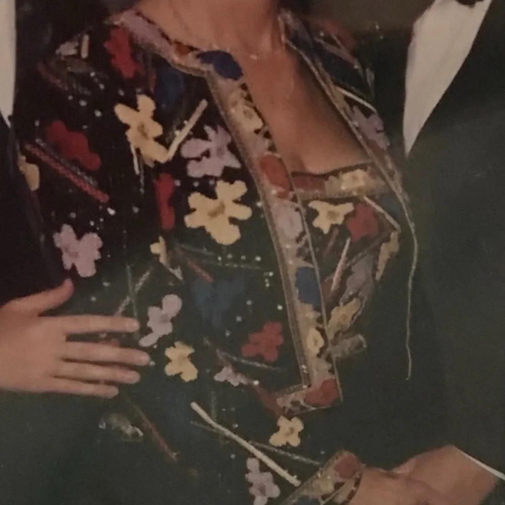 Vintage Richeline Sequined & Beaded Bolaro Jacket - Picture 4 of 8